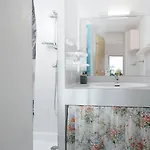 Les Ondines Ii N25 2p6 Appartement